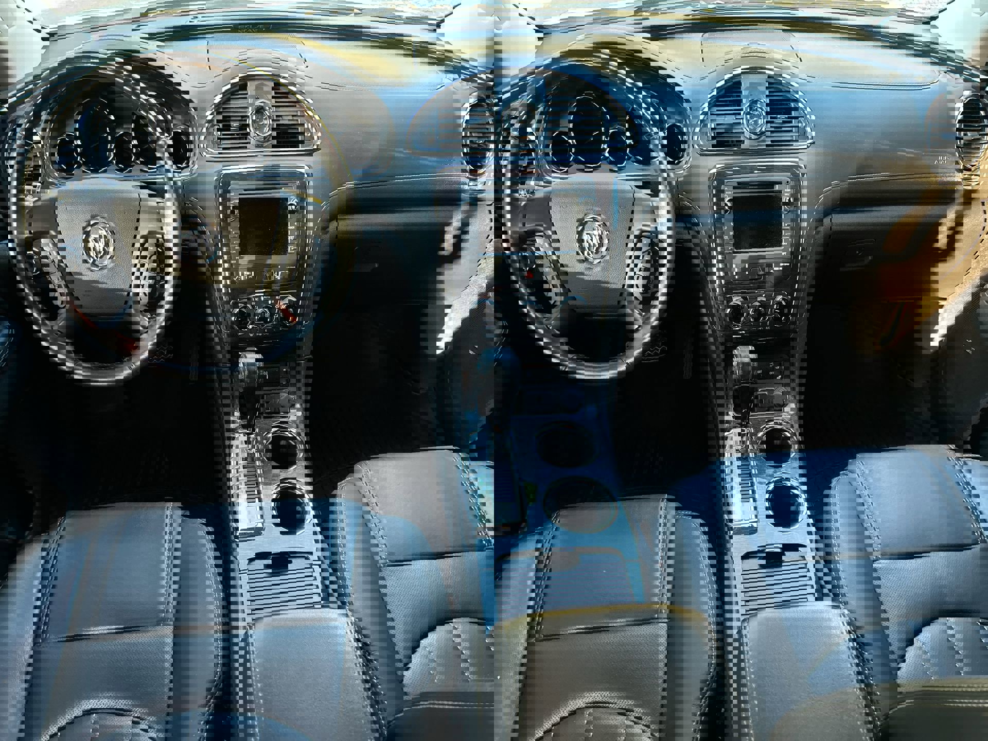 Used 2017 Buick Enclave Leather image 16