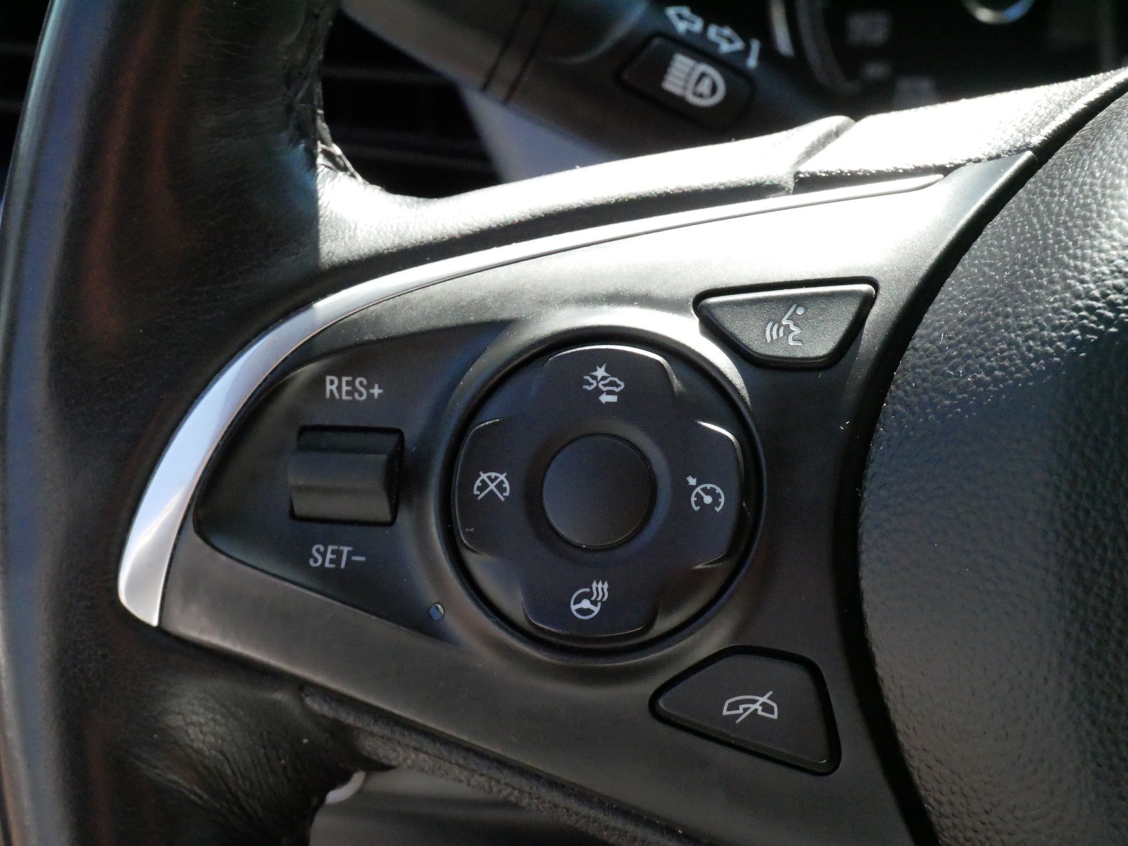 Used 2019 Buick Enclave Premium AWD/4WD image 26