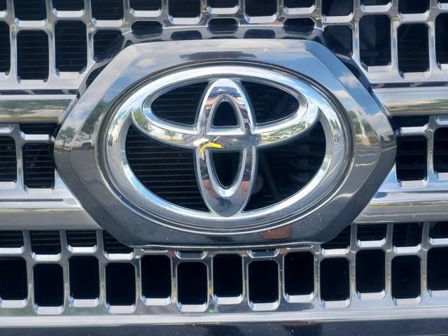 Used 2016 Toyota Tacoma TRD Off-Road w/ Towing Package AWD/4WD image 22