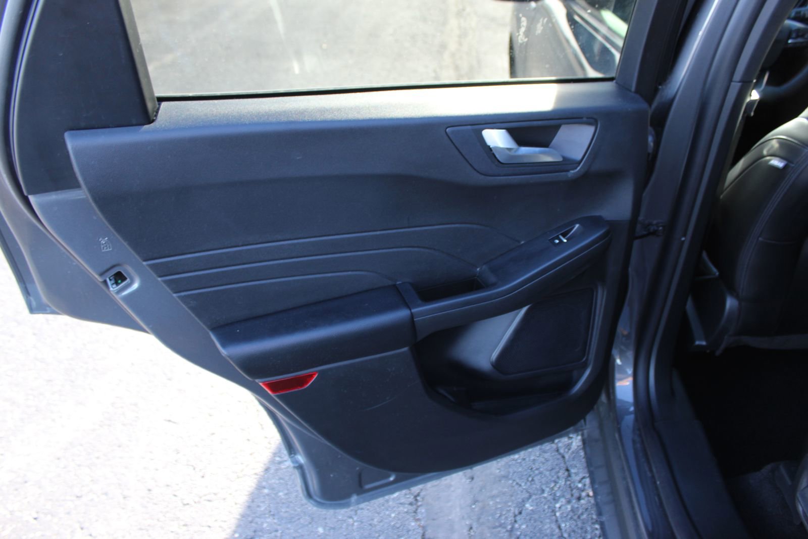 Used 2024 Ford Escape ST-Line w/ Tech Pack #1 image 17