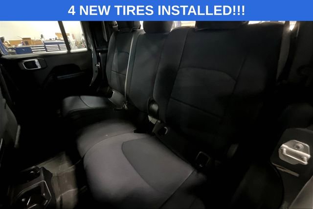 Used 2021 Jeep Gladiator Sport w/ Trailer Tow Package image 25