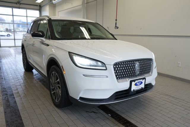 Used 2022 Lincoln Corsair AWD w/ Equipment Group 101A image 17