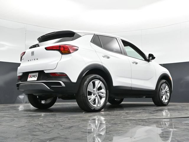 Used 2025 Buick Encore GX Preferred AWD/4WD image 48
