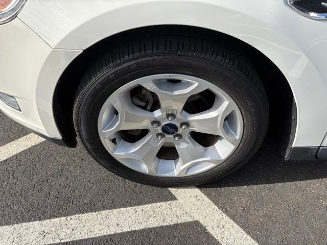 Used 2011 Ford Taurus SEL w/ 202A Rapid Spec Order Code image 12