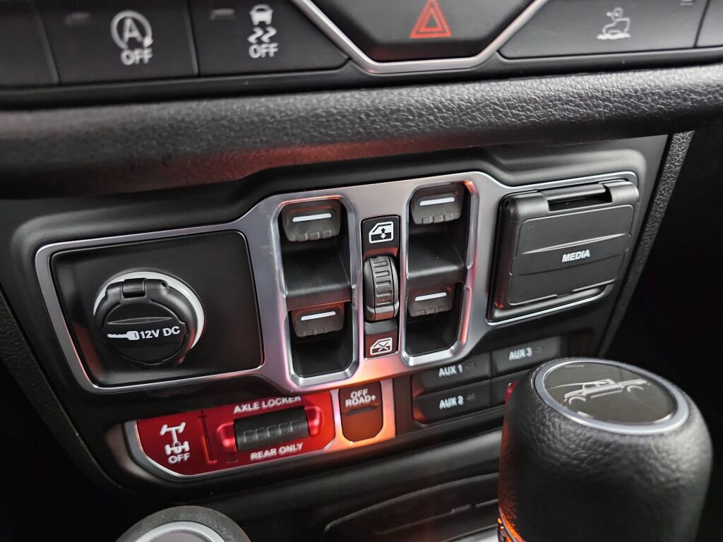 New 2026 Jeep Gladiator Mojave AWD/4WD image 29