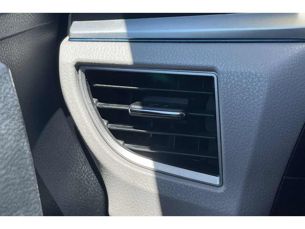 Used 2015 Toyota Corolla LE w/ Protection Package FWD image 28