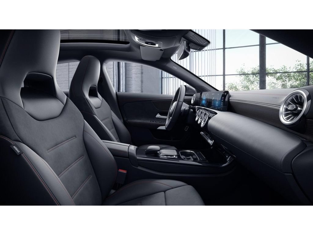 Certified 2023 Mercedes-Benz CLA 250 4MATIC image 4