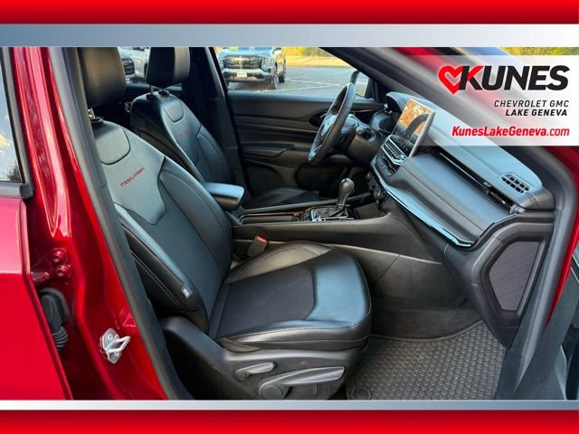 Used 2025 Jeep Compass Trailhawk image 20