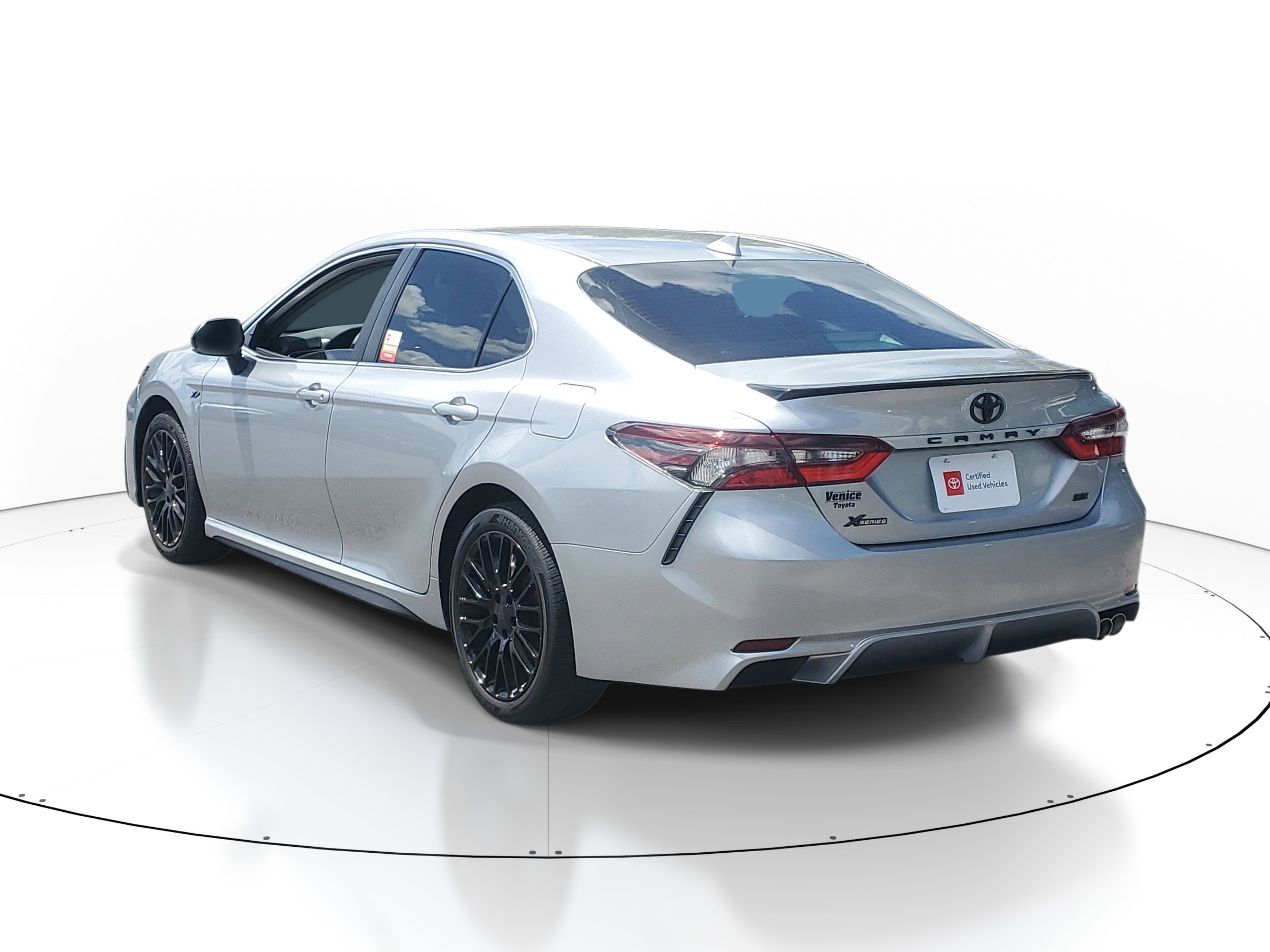Certified 2023 Toyota Camry SE image 4