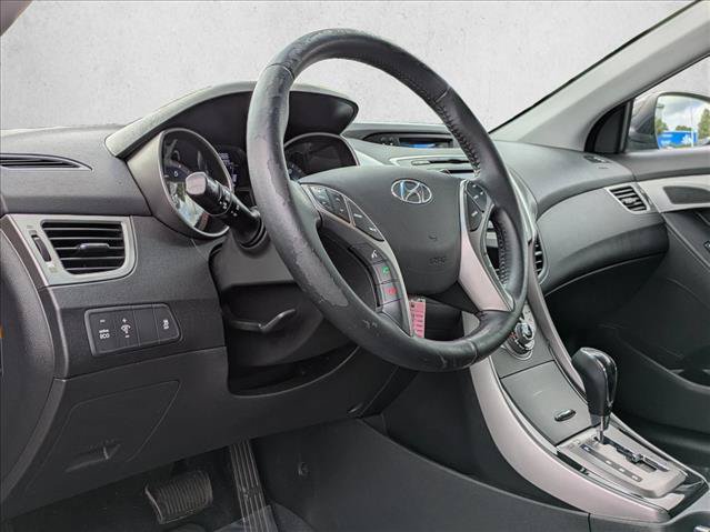 Used 2013 Hyundai Elantra Limited FWD image 11