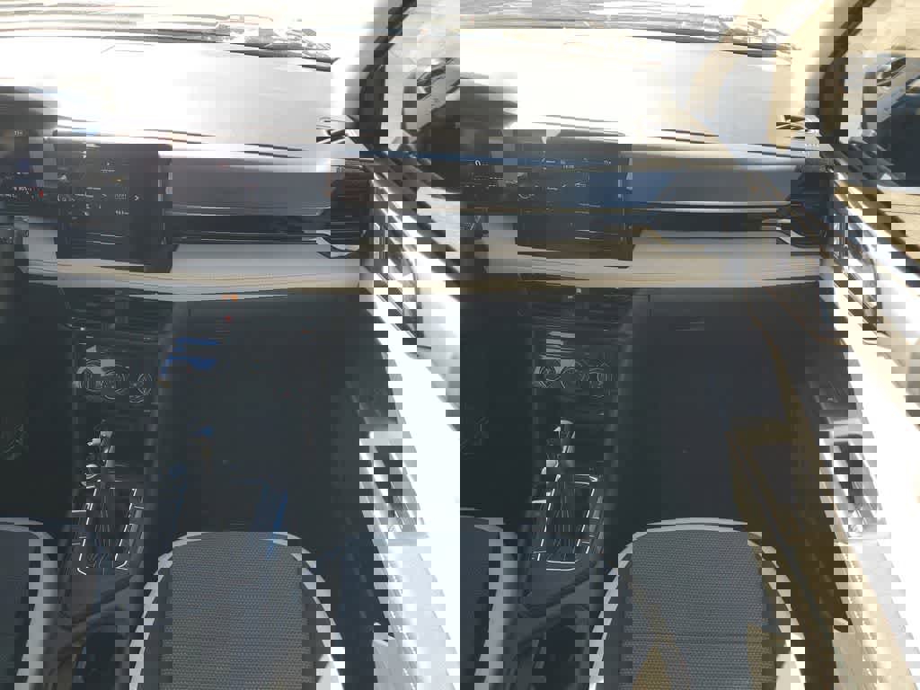 Used 2025 Volkswagen Taos S image 13