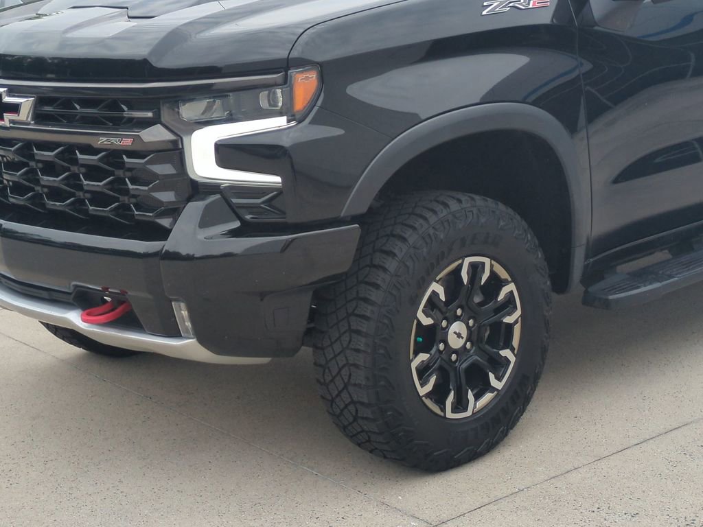 Used 2023 Chevrolet Silverado 1500 ZR2 AWD/4WD image 10