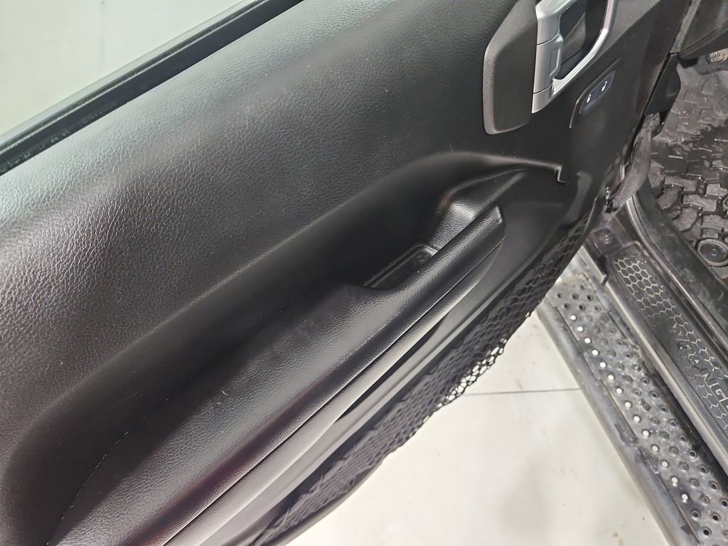Used 2019 Jeep Wrangler Sport S image 12