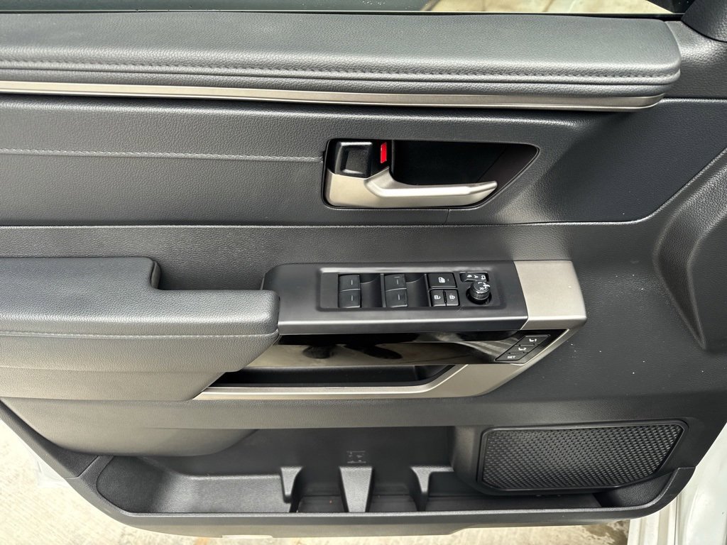 Used 2024 Toyota Tundra Limited image 18