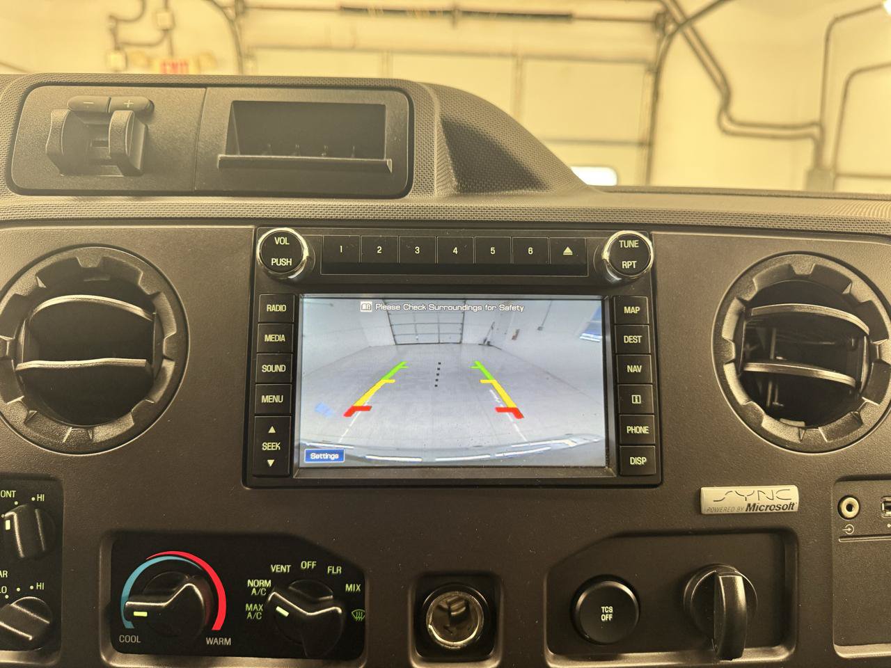 Used 2012 Ford E-350 and Econoline 350 XLT RWD image 28