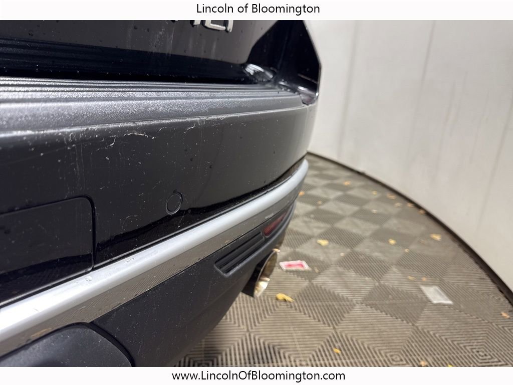 Used 2024 GMC Yukon XL Denali image 25