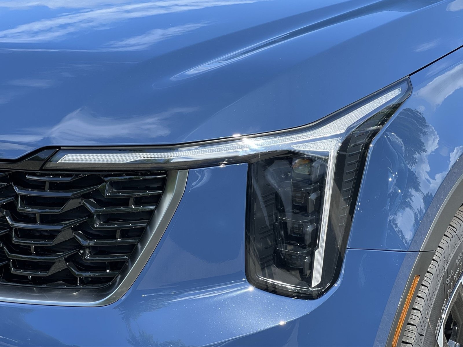 New 2026 Kia Sorento S w/ S Panoramic Sunroof Package FWD image 13