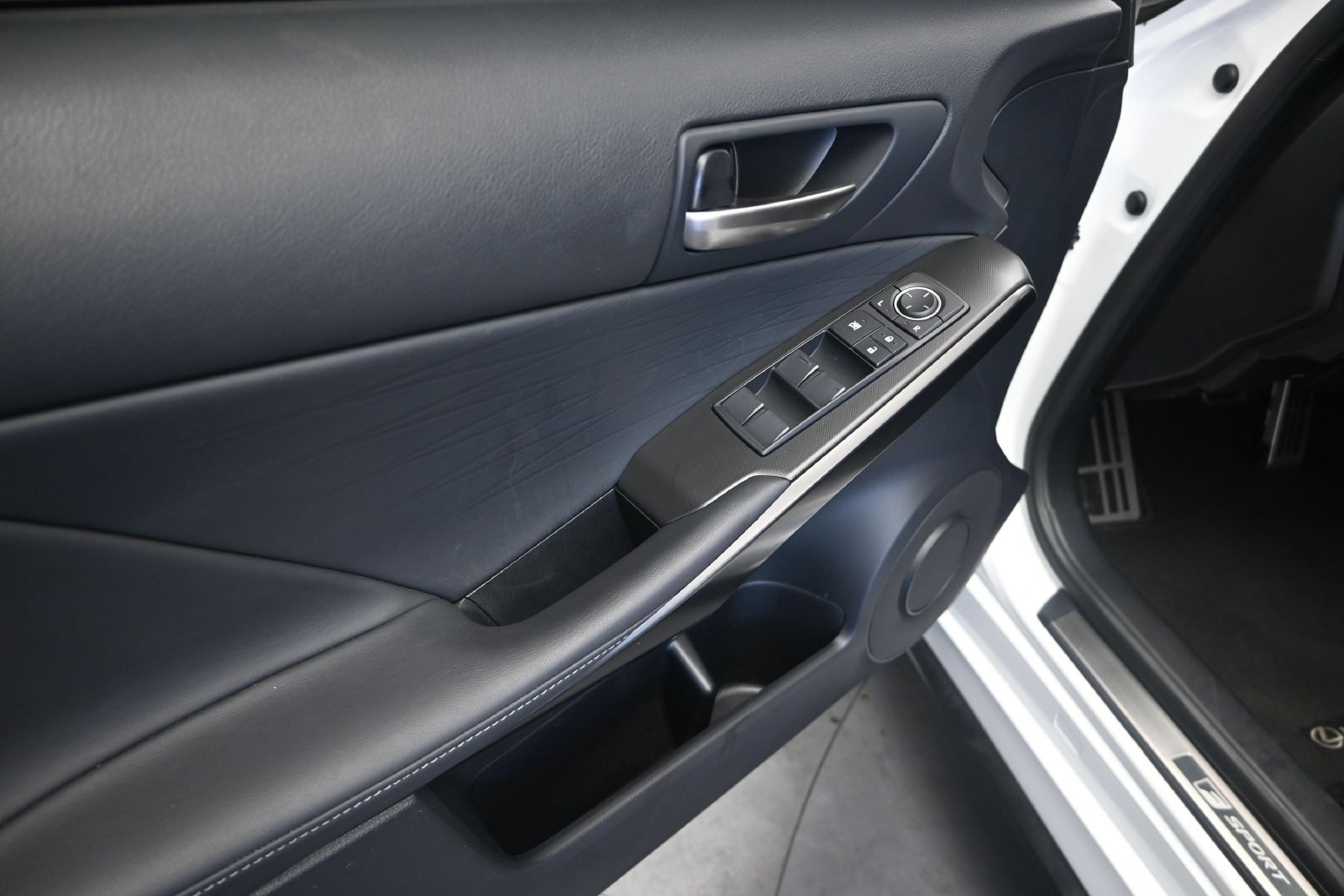 Certified 2024 Lexus IS 300 F Sport w/ Accessory Package 2 RWD image 11