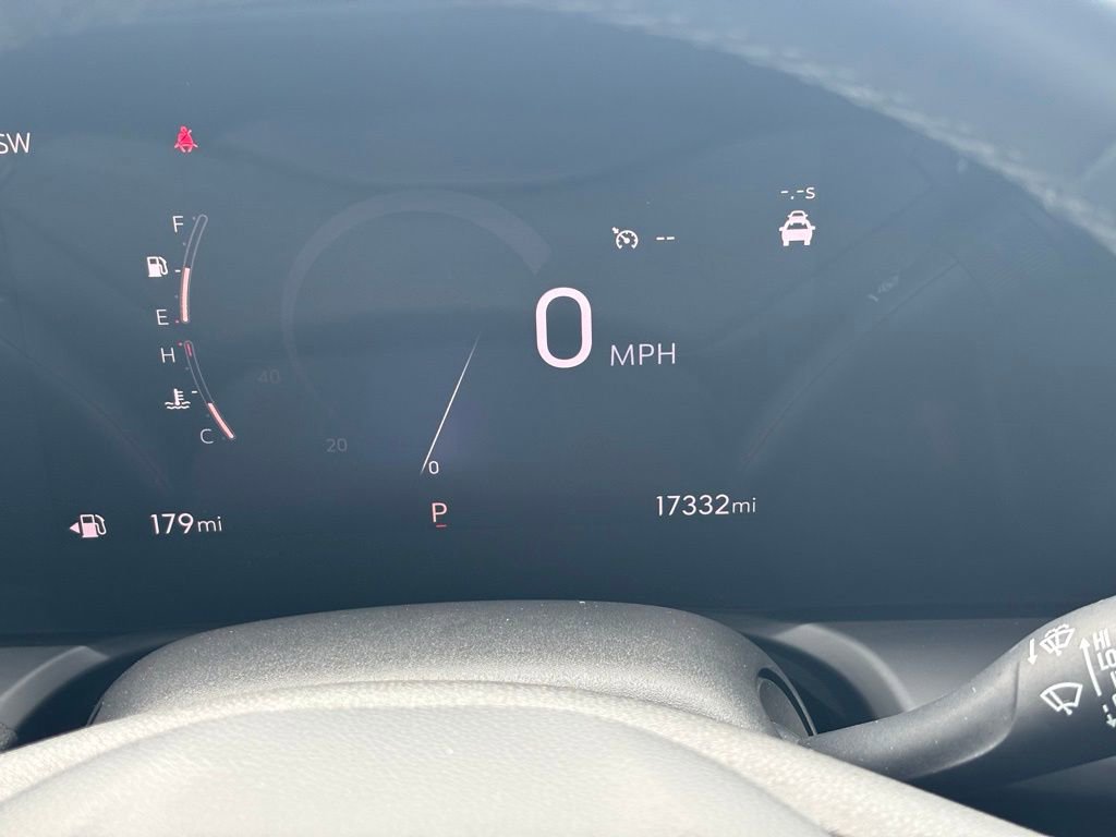 Used 2025 Buick Encore GX Sport Touring image 31