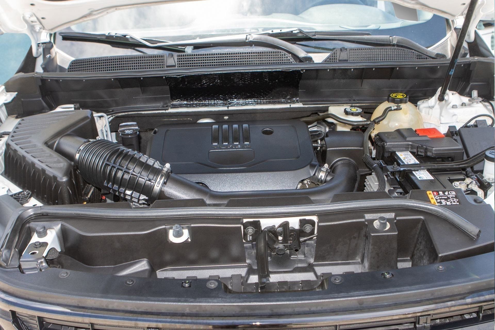 Certified 2022 GMC Acadia SLE w/ Driver Convenience Package image 34