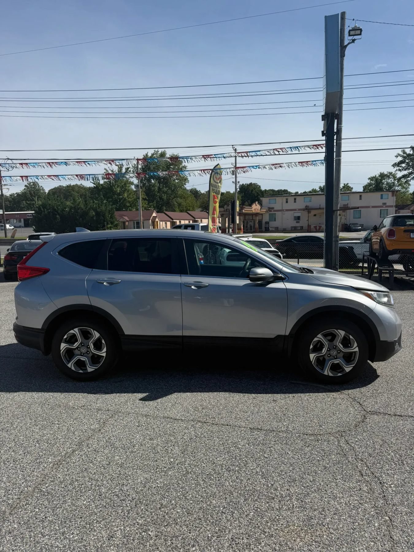 Used 2017 Honda CR-V EX image 25