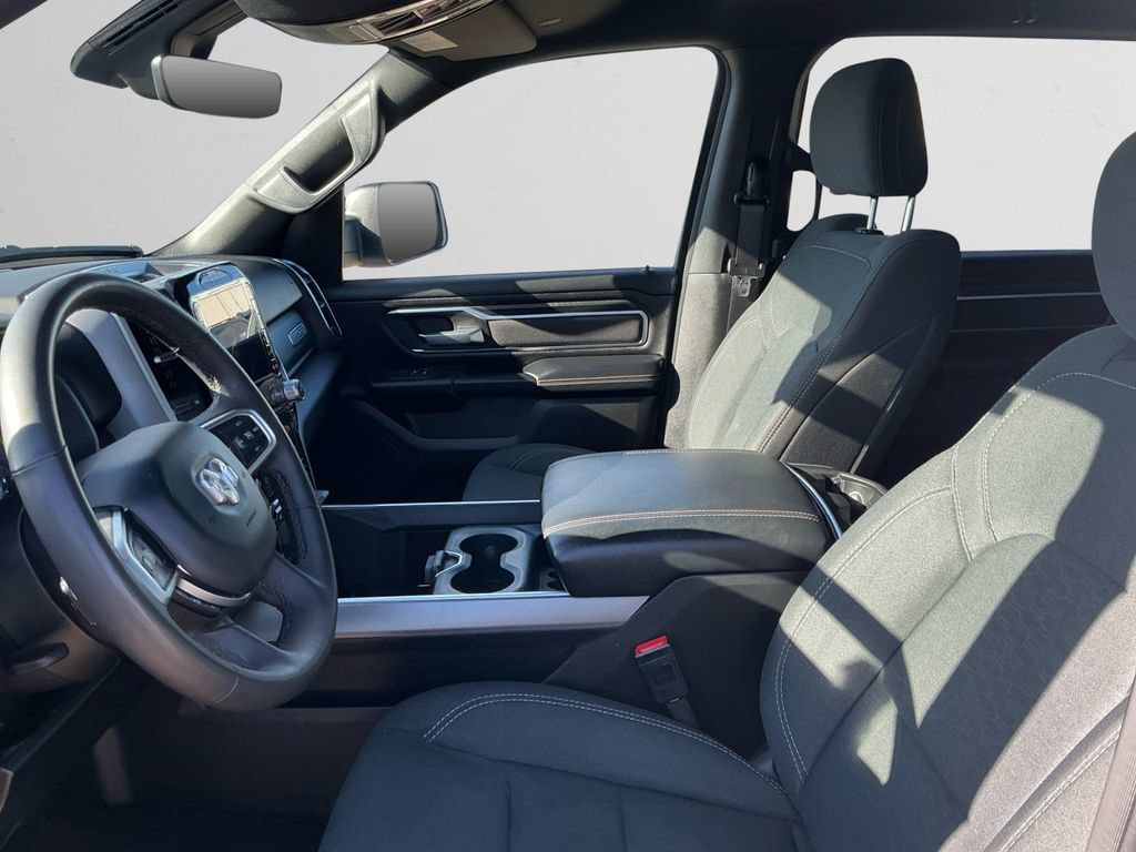 Used 2025 RAM 1500 Big Horn AWD/4WD image 9
