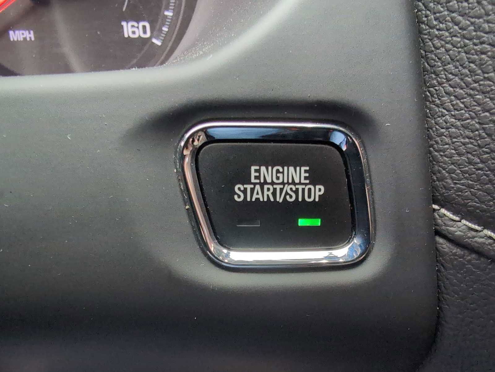 Used 2023 GMC Acadia SLE w/ Driver Convenience Package image 16