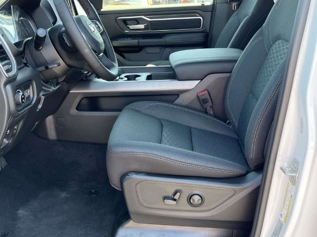 New 2026 RAM 1500 Big Horn AWD/4WD image 10