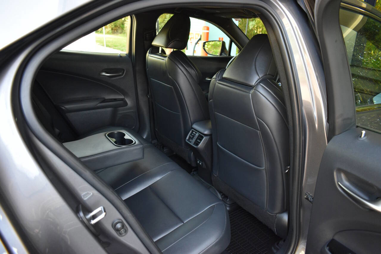 Used 2020 Lexus UX 250h F Sport w/ F Sport Premium Package AWD/4WD image 15