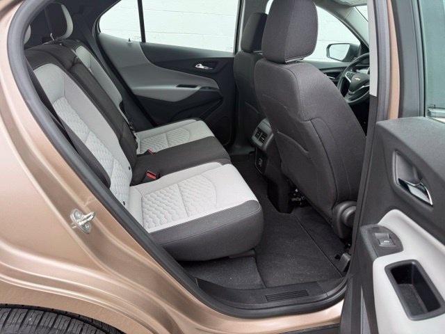 Used 2019 Chevrolet Equinox LS FWD image 10