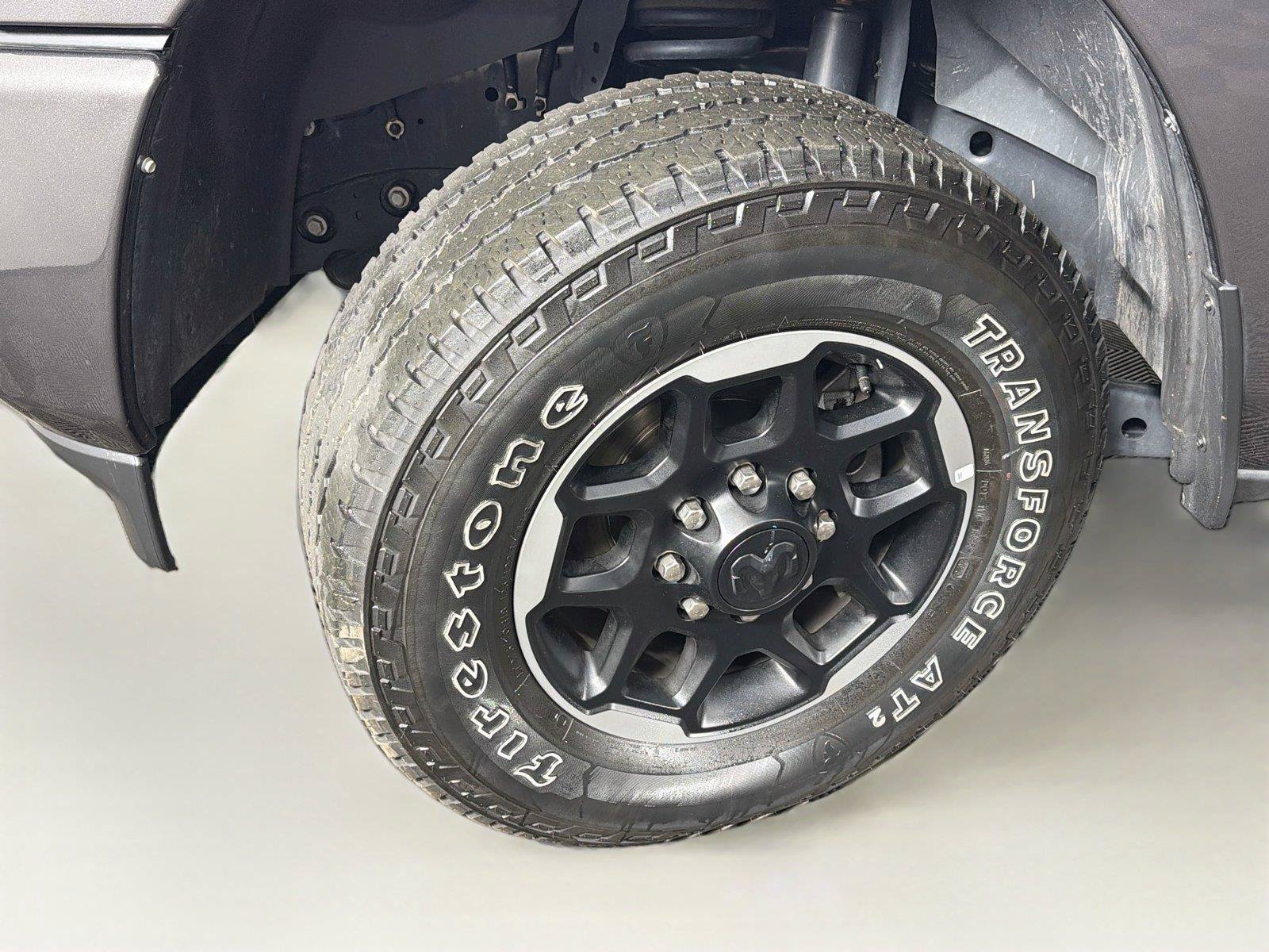 Used 2026 RAM 2500 Laramie AWD/4WD image 38