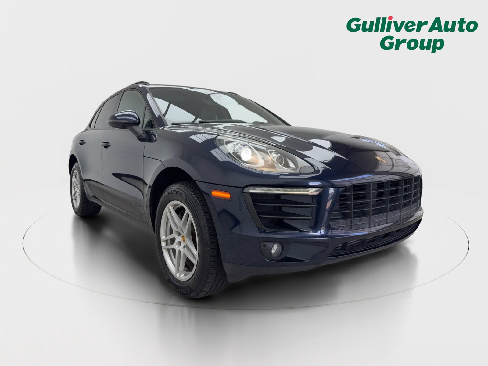 Used 2018 Porsche Macan AWD/4WD image 13