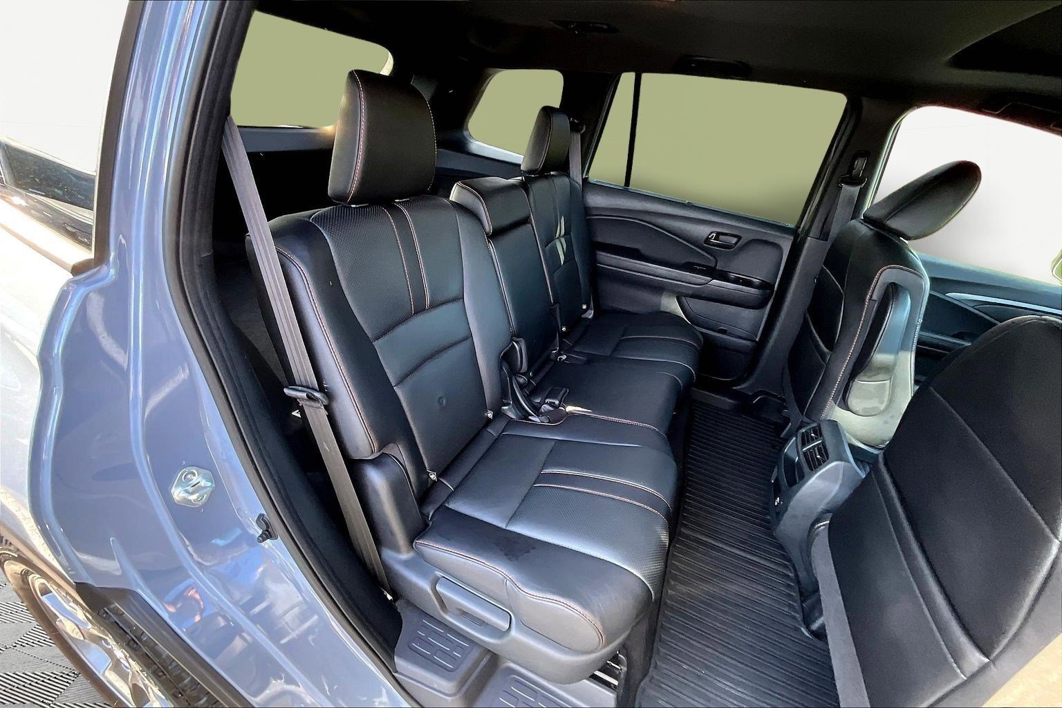 Certified 2023 Honda Passport TrailSport image 27