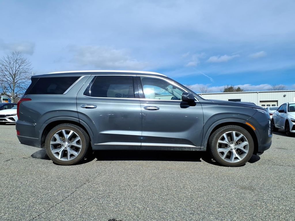 Used 2021 Hyundai Palisade SEL image 2