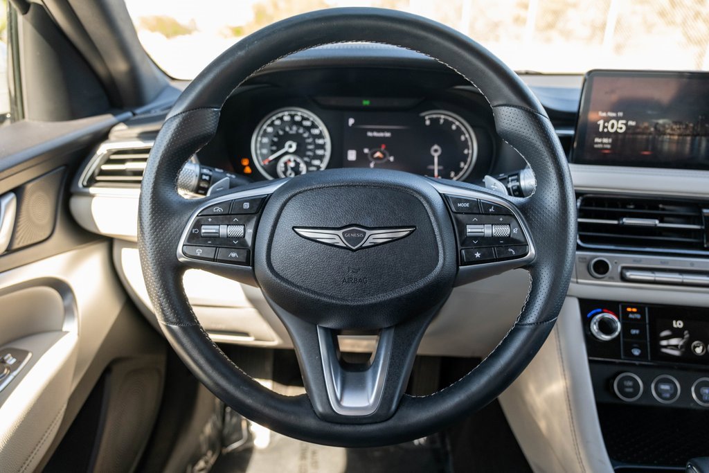 Used 2025 Genesis G70 2.5T image 21