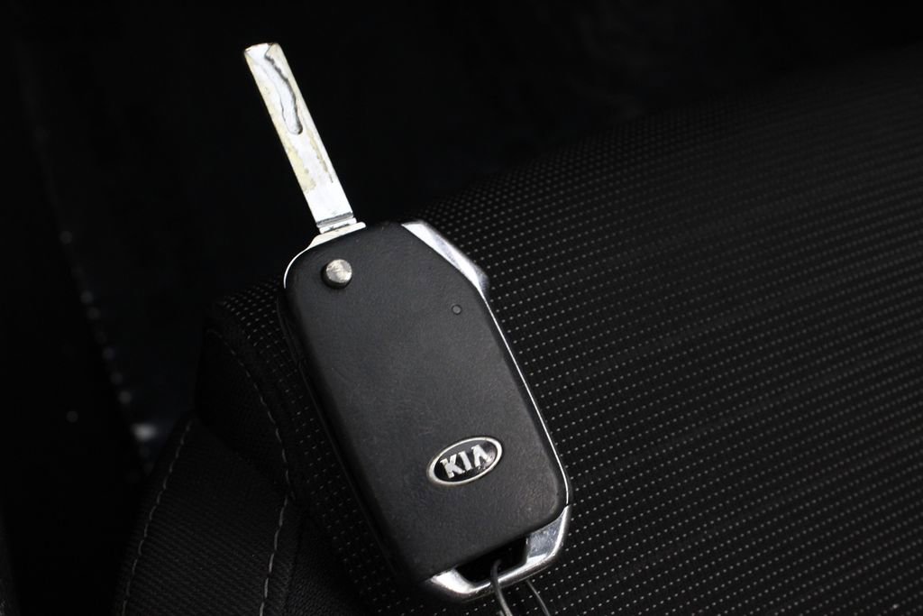 Used 2019 Kia Forte S w/ S Premium Package image 30