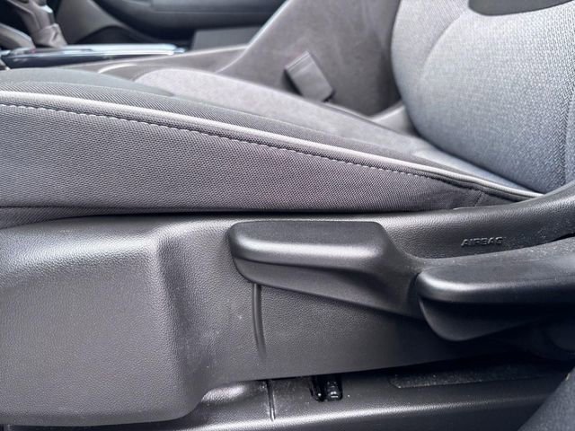 Used 2025 Chevrolet TrailBlazer LT image 11