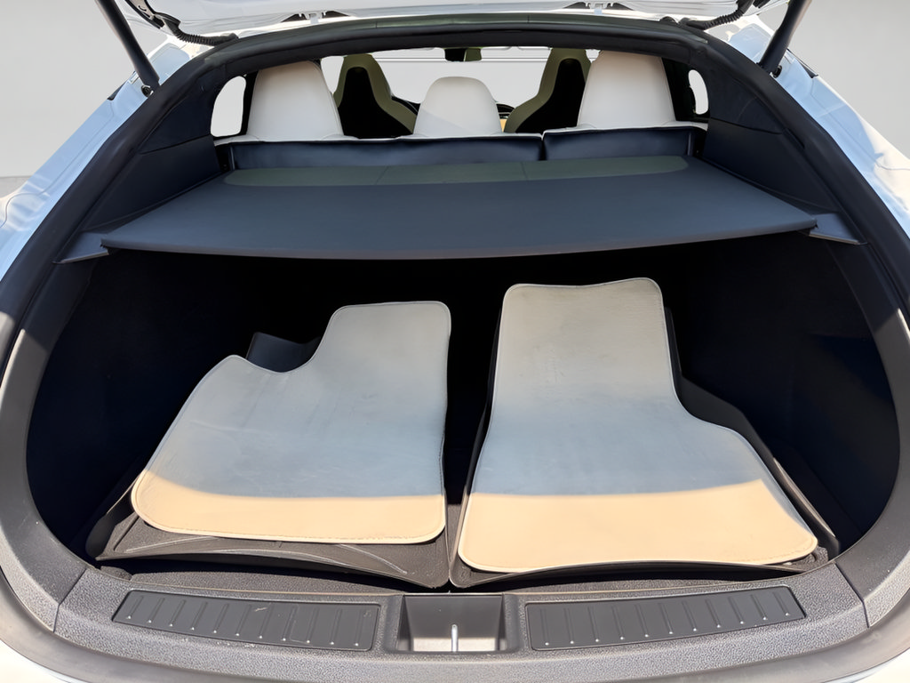 Used 2019 Tesla Model S Performance AWD/4WD image 30