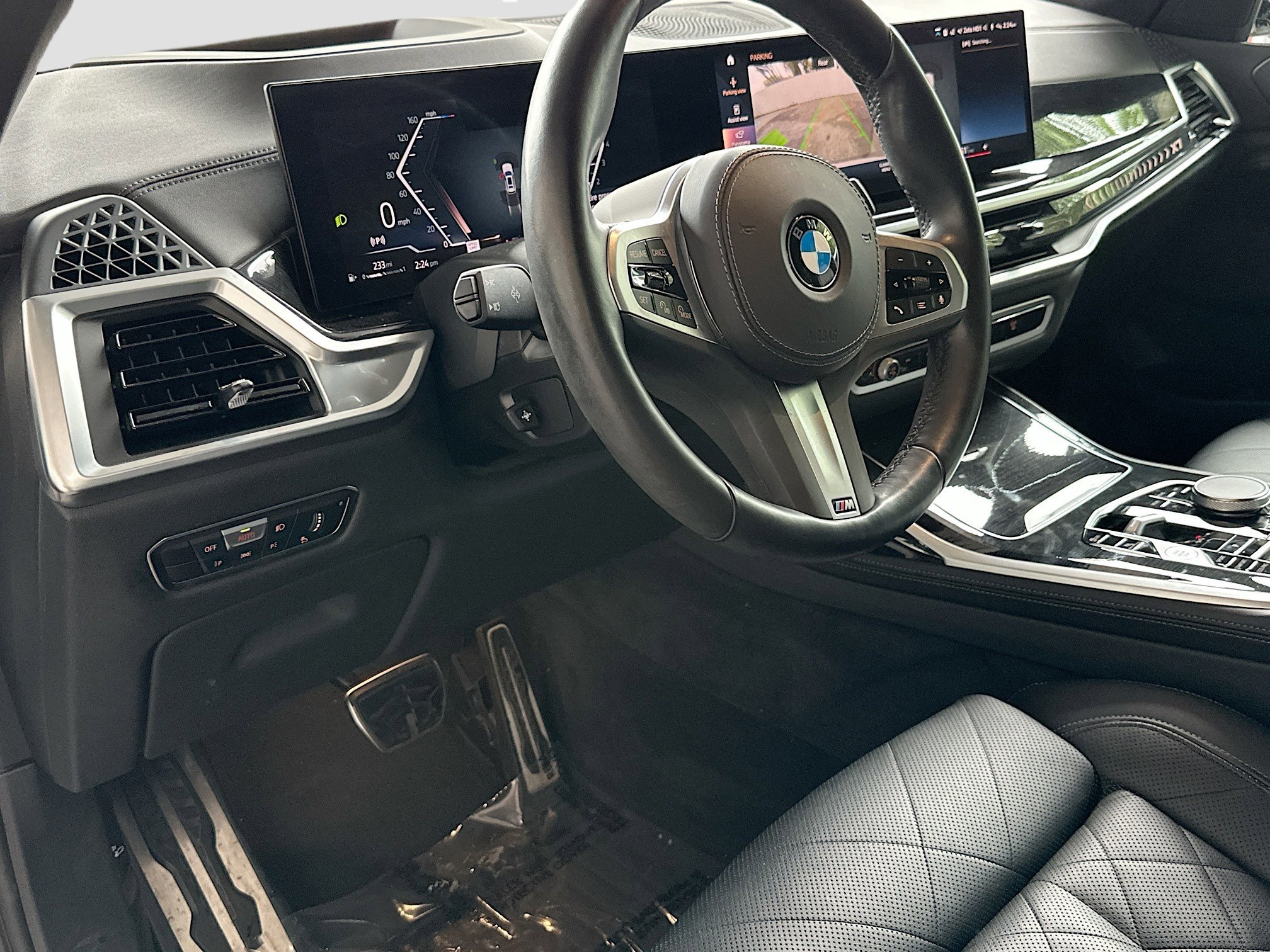 Certified 2023 BMW X7 xDrive40i w/ M Sport Package image 9