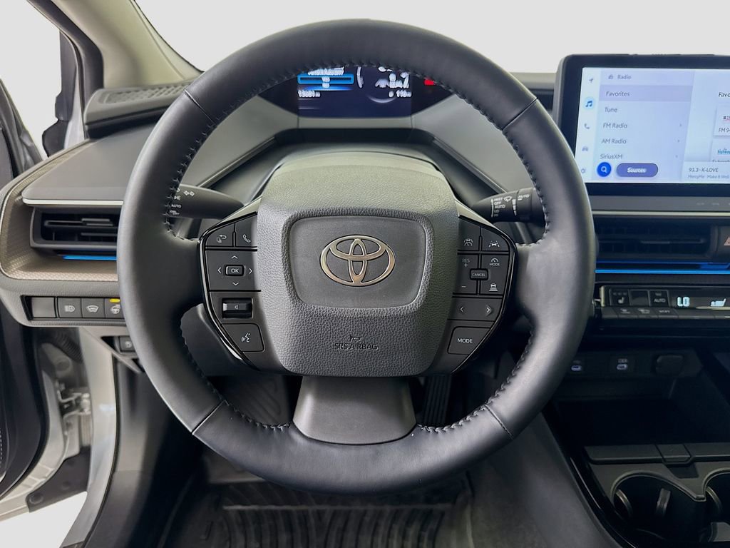 Used 2024 Toyota Prius XLE AWD/4WD image 12