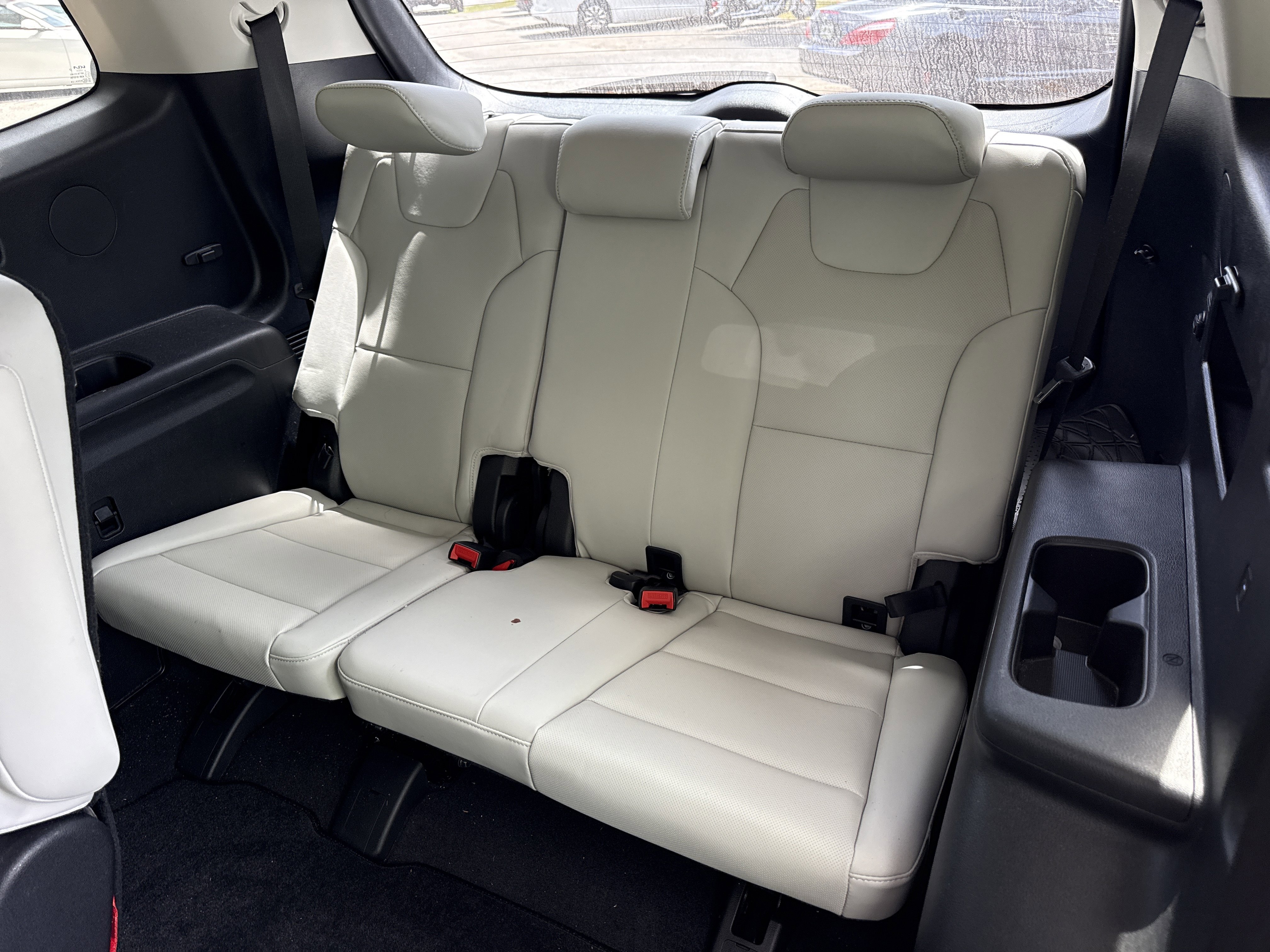 Used 2025 Kia Telluride S image 12