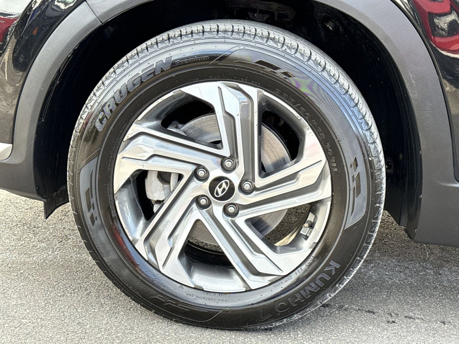 Certified 2023 Hyundai Santa Fe SEL image 12