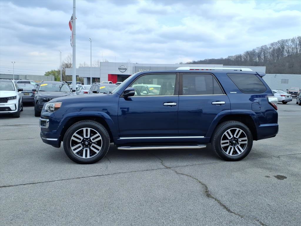 Used 2018 Toyota 4Runner Limited image 2