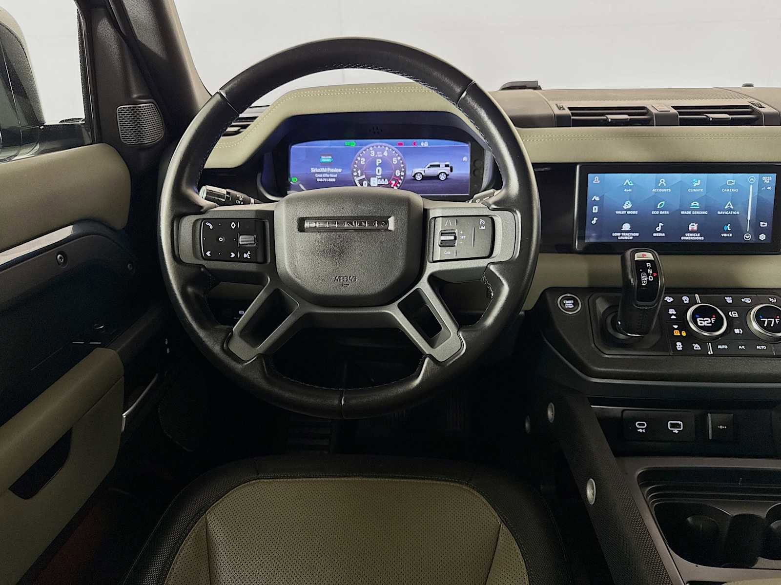 Used 2021 Land Rover Defender 90 X-Dynamic S image 20