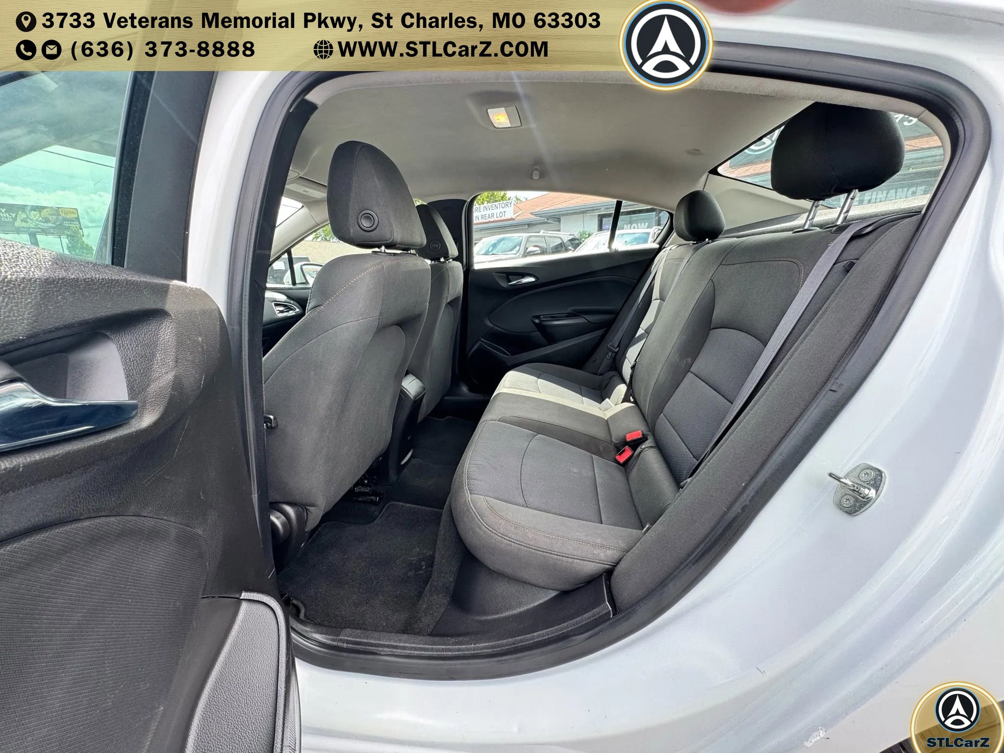 Used 2017 Chevrolet Cruze LS image 11