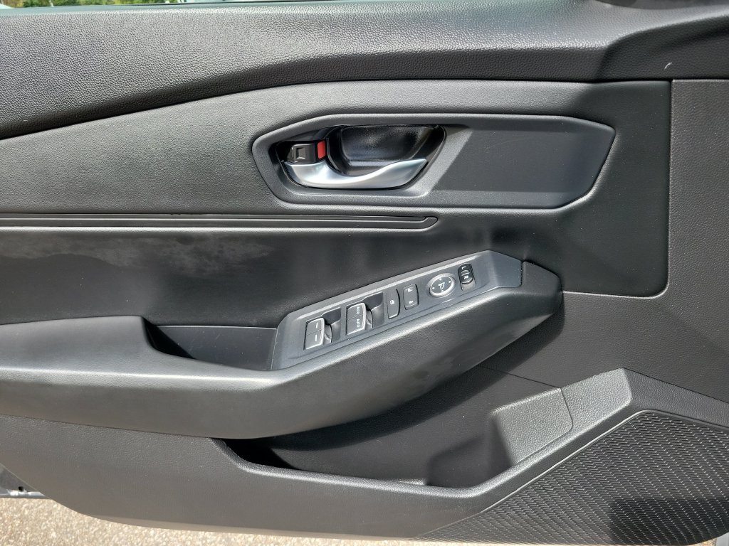 Used 2024 Honda Accord EX image 27