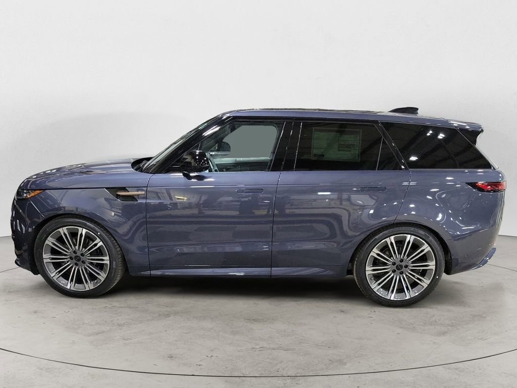 New 2026 Land Rover Range Rover Sport Dynamic SE image 2