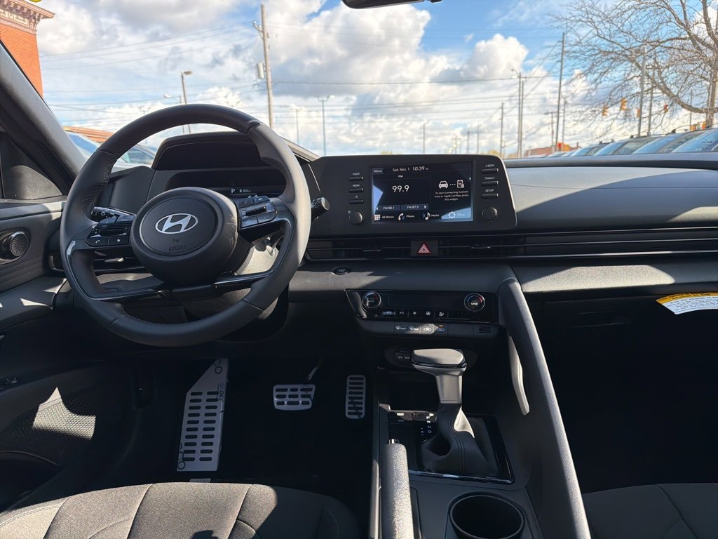 New 2026 Hyundai Elantra Sport image 17