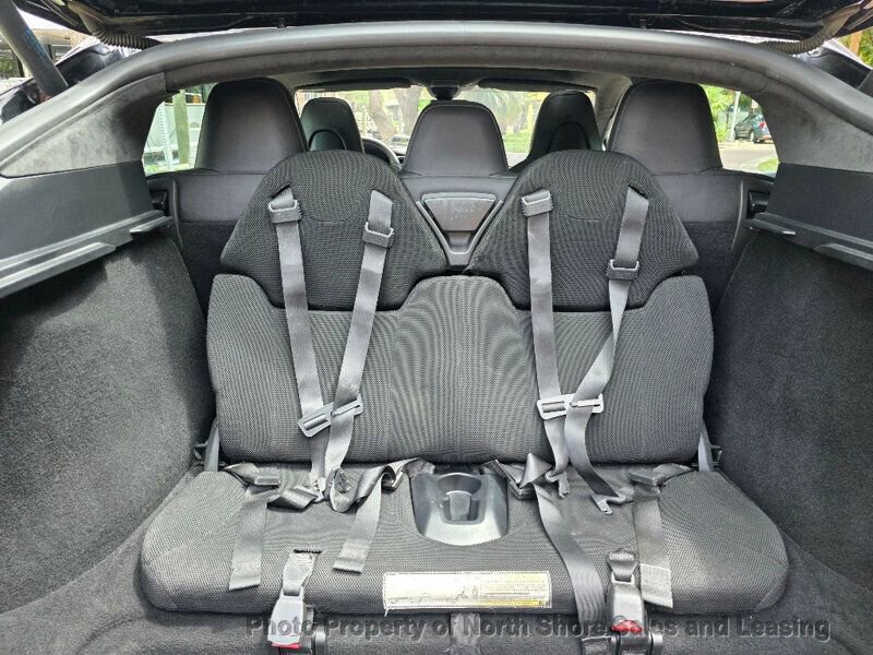 Used 2015 Tesla Model S P90D image 7