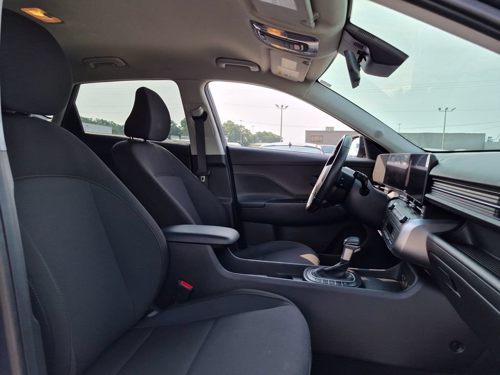 Used 2024 Hyundai Kona SEL AWD/4WD image 29